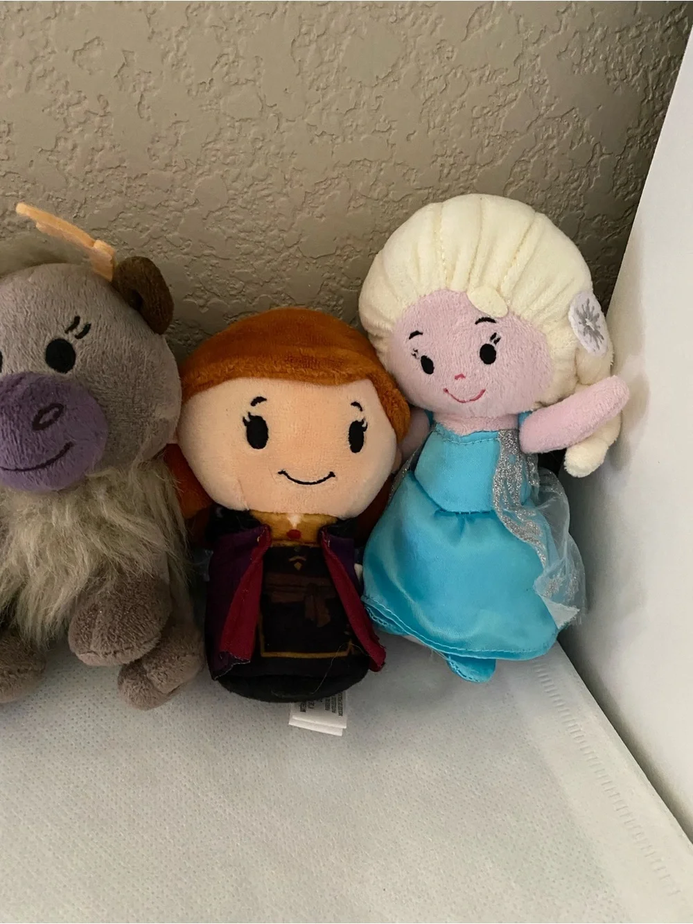 Disney Frozen Plush Beanie Toys Lot Hallmark Anna Elsa Sven Stuffed Animals